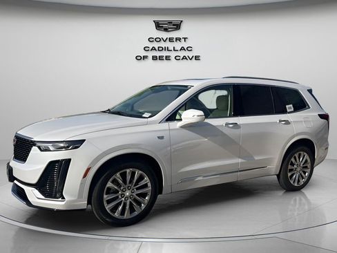 New 2025 Cadillac XT6 Premium Luxury w/ Technology Package image 4