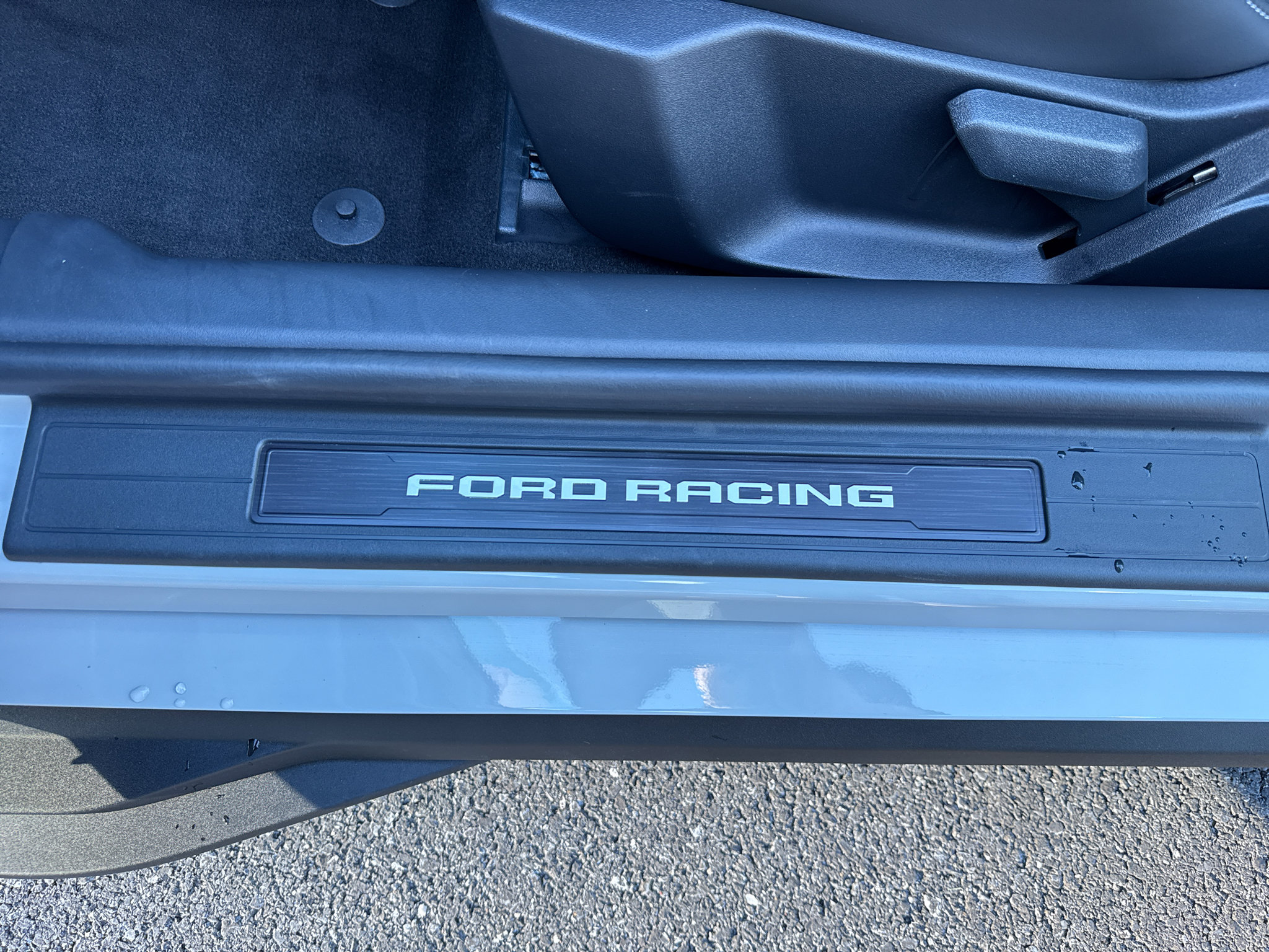 New 2026 Ford Mustang Dark Horse SC w/ Carbon Fiber Exterior Package RWD image 30