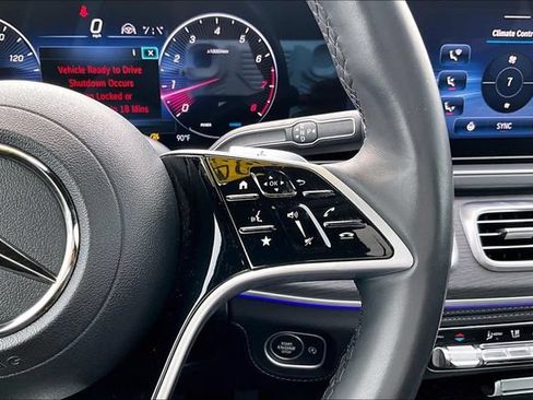 Certified 2024 Mercedes-Benz GLE 450 4MATIC image 21