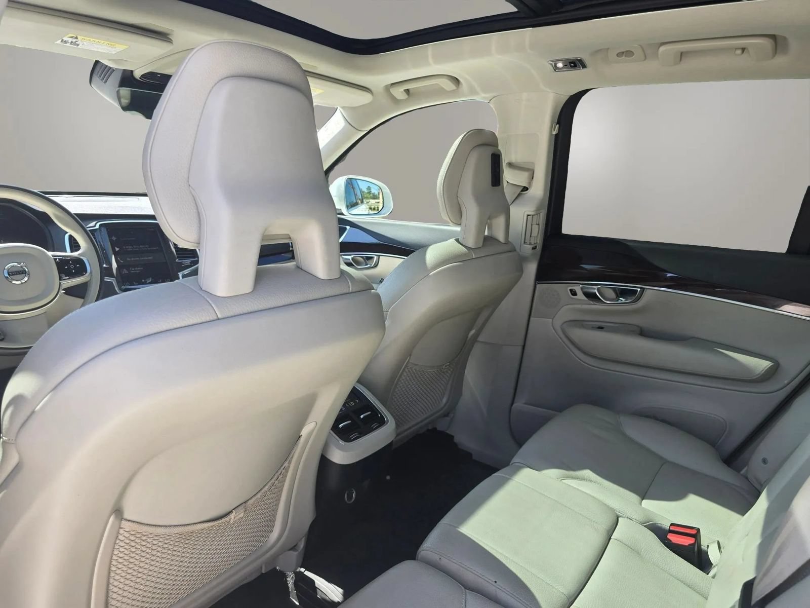 Used 2017 Volvo XC90 T6 Momentum w/ Vision Package AWD/4WD image 28