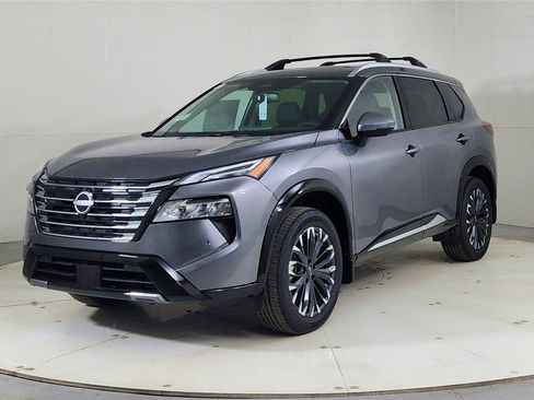 New 2026 Nissan Rogue Platinum w/ Platinum Premium Package image 3