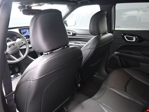 New 2026 Jeep Compass Limited AWD/4WD image 27