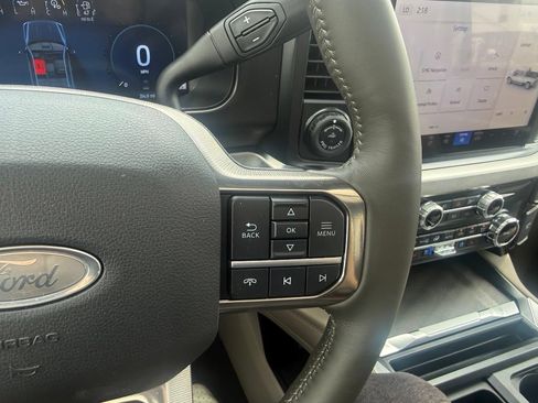 New 2026 Ford F250 Platinum w/ Platinum Plus Package AWD/4WD image 23