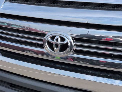 Used 2016 Toyota Tundra SR5 AWD/4WD image 12