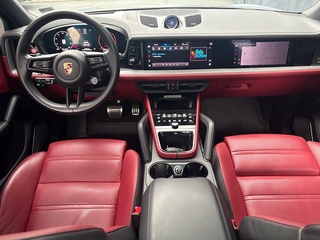 Certified 2024 Porsche Cayenne S AWD/4WD image 22