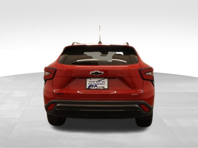 New 2026 Chevrolet Trax RS w/ Driver Confidence Package FWD image 4