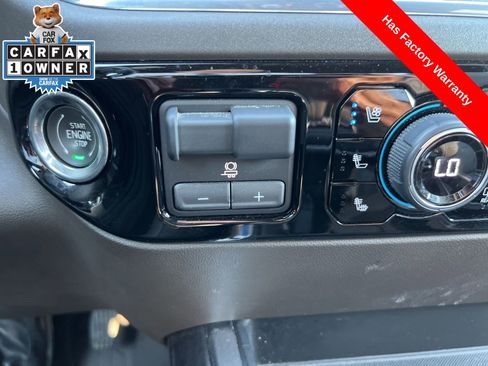 Used 2024 Chevrolet Silverado 1500 LTZ AWD/4WD image 25