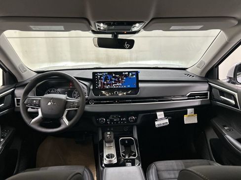 New 2026 Mitsubishi Outlander SE AWD/4WD image 19