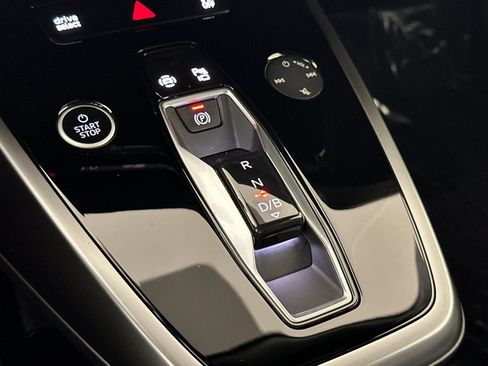 Certified 2023 Audi Q4 e-tron Prestige AWD/4WD image 21