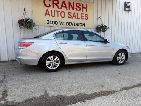 Used 2009 Honda Accord LX-P image 3