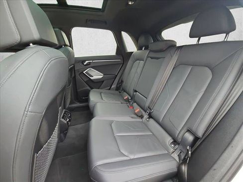 Used 2025 Audi Q3 2.0T Premium AWD/4WD image 20