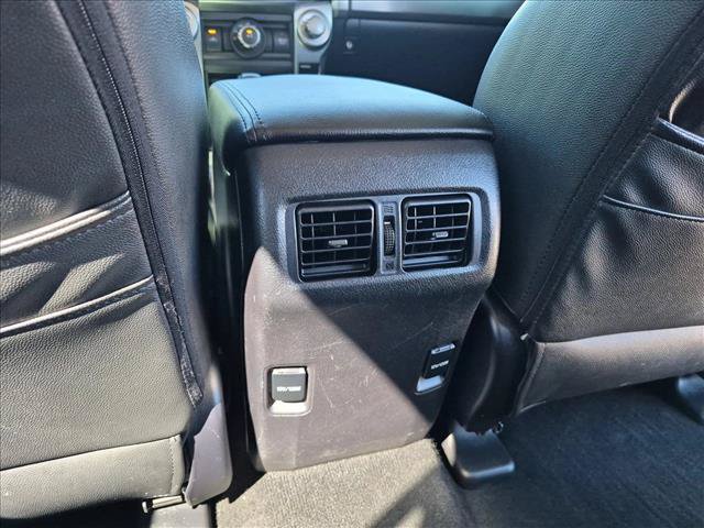 Used 2014 Toyota 4Runner SR5 AWD/4WD image 16