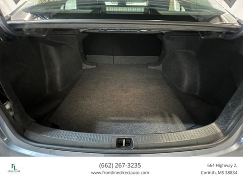 Used 2025 Toyota Corolla LE FWD image 21