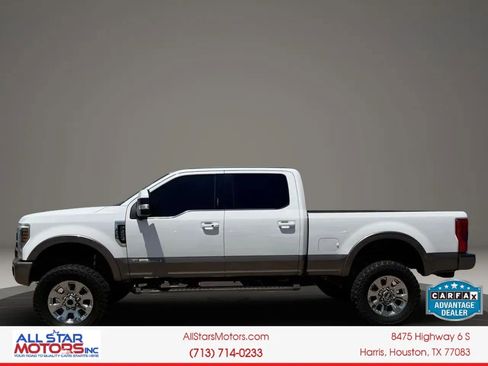 Used 2019 Ford F250 King Ranch w/ FX4 Off-Road Package AWD/4WD image 4