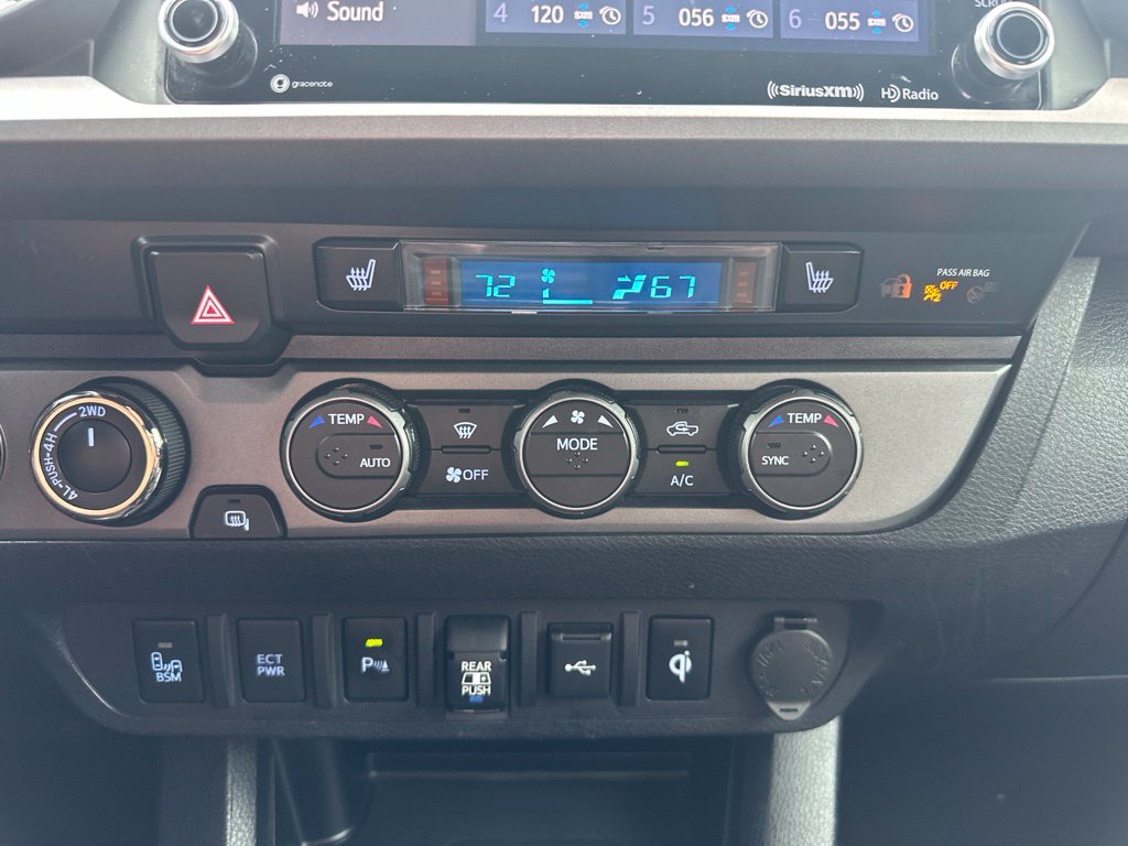 Used 2020 Toyota Tacoma TRD Off-Road w/ Advanced Technology Package AWD/4WD image 4