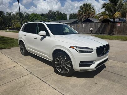 Used 2019 Volvo XC90 T6 Momentum