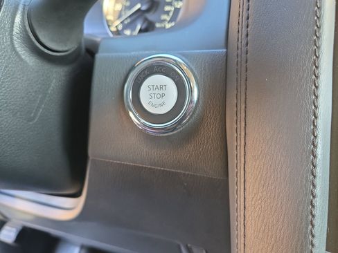 Used 2024 Nissan Armada SL image 21