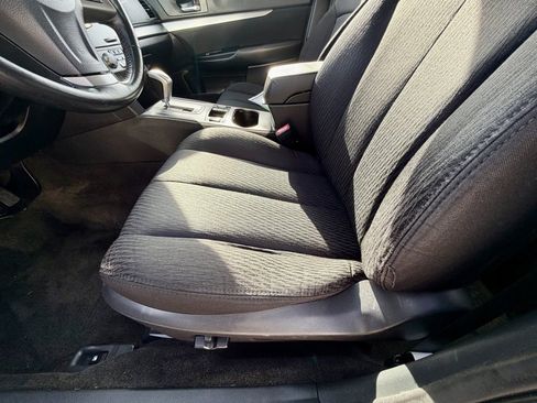 Used 2012 Subaru Legacy 2.5i Premium image 18