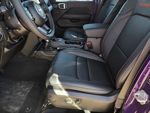 New 2026 Jeep Wrangler Unlimited Rubicon image 15