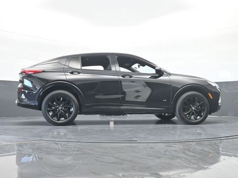 Used 2025 Buick Envista Sport Touring w/ Convenience II Package image 60