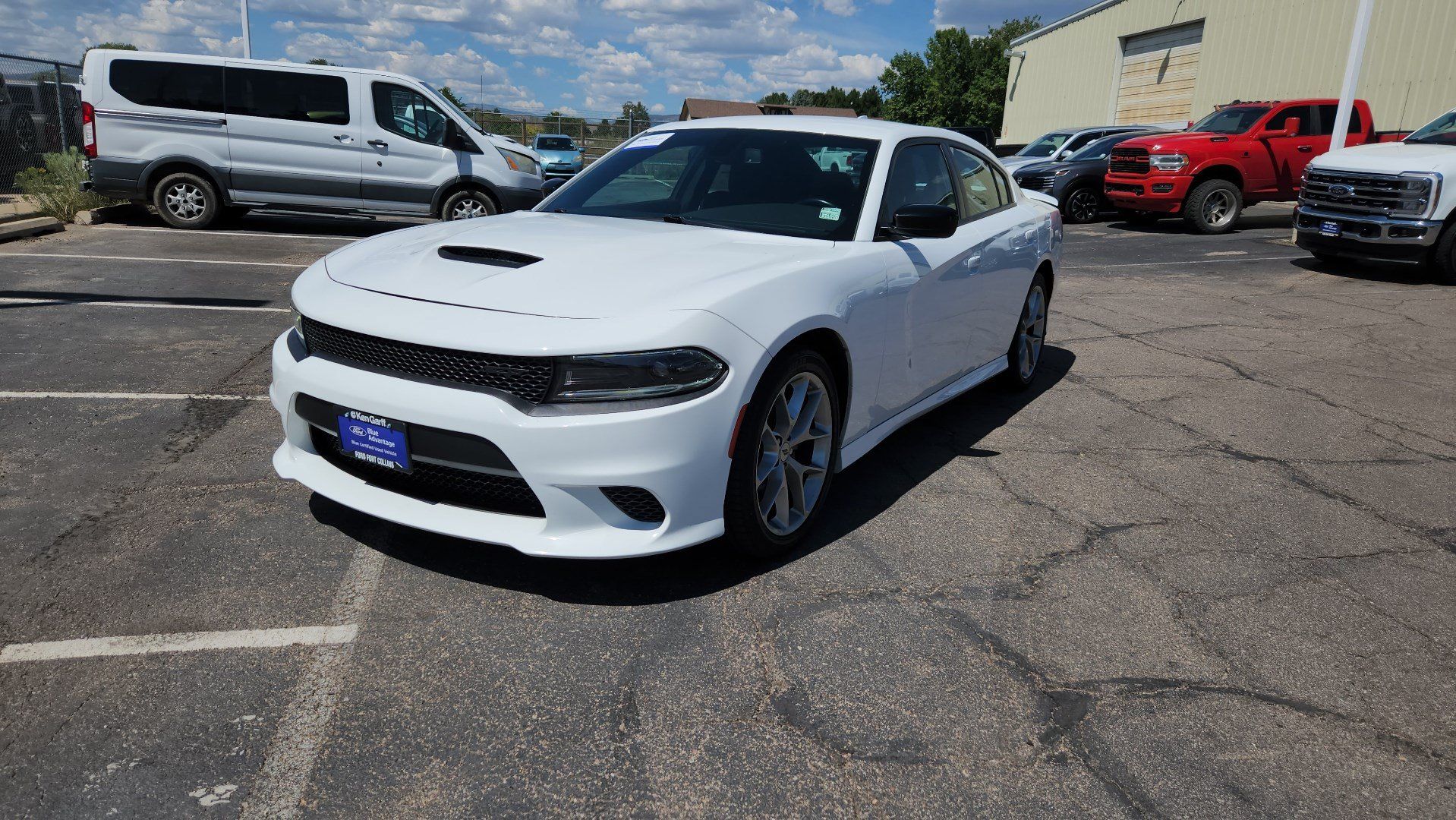 Used 2023 Dodge Charger GT RWD image 3