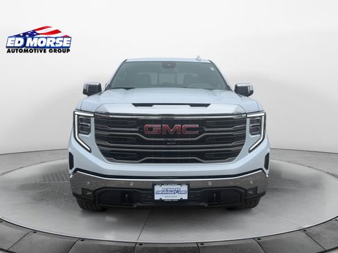New 2026 GMC Sierra 1500 SLT w/ SLT Premium Package AWD/4WD image 8