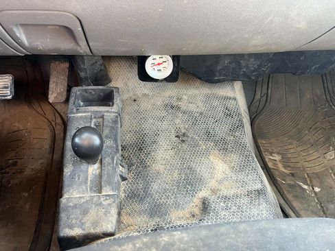 Used 2009 Chevrolet Silverado 2500 W/T image 8