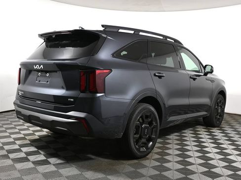 Used 2024 Kia Sorento SX Prestige AWD/4WD image 11