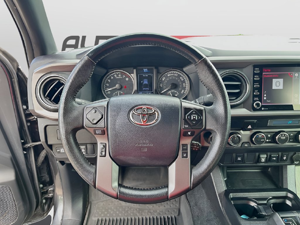 Used 2023 Toyota Tacoma TRD Sport AWD/4WD image 11