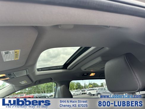 Used 2022 Honda Odyssey Touring image 21