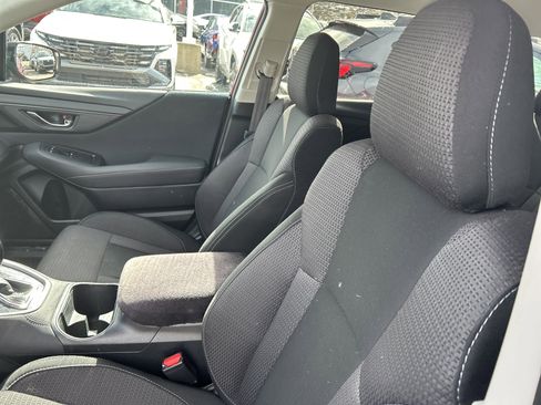 Certified 2022 Subaru Outback Premium image 17