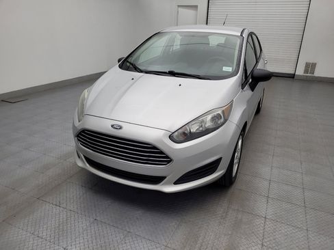 Used 2018 Ford Fiesta SE FWD image 15