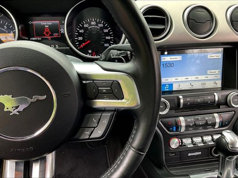 Used 2018 Ford Mustang GT Premium w/ Safe & Smart Package RWD image 11