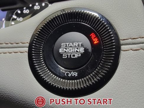 Used 2022 Jeep Compass Limited AWD/4WD image 19