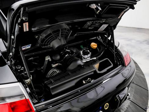 Used 2004 Porsche 911 GT3 image 81