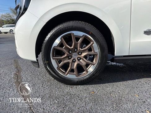 New 2026 Ford Expedition King Ranch image 29