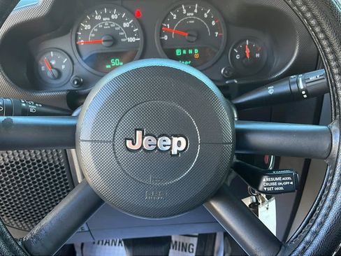 Used 2008 Jeep Wrangler X image 11