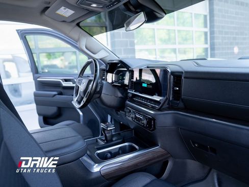 Used 2023 Chevrolet Silverado 1500 LT Trail Boss w/ Protection Package image 22