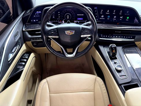 Used 2023 Cadillac Escalade Premium Luxury image 27