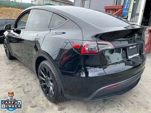 Used 2023 Tesla Model Y Long Range AWD/4WD image 97