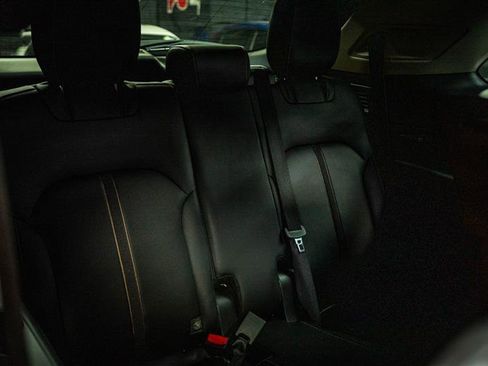 Used 2024 MAZDA CX-90 3.3 Turbo w/ Select Package image 12