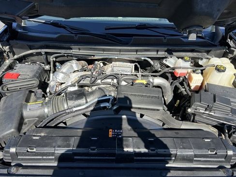 Used 2022 Chevrolet Silverado 2500 LTZ w/ LTZ Plus Package image 11