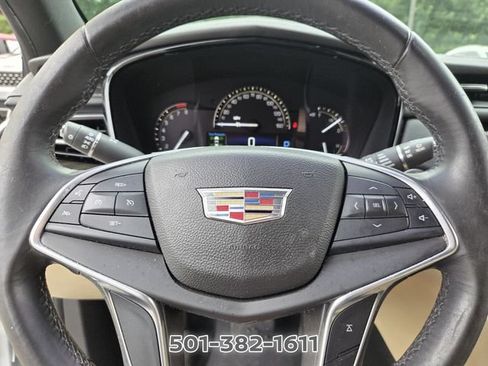 Used 2017 Cadillac XT5 FWD w/ LPO, Wheel Lock Package image 23