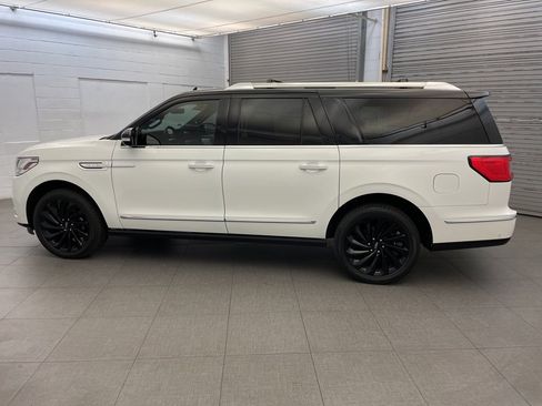 Used 2020 Lincoln Navigator L Reserve image 8