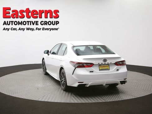 Used 2024 Toyota Camry SE AWD/4WD image 64