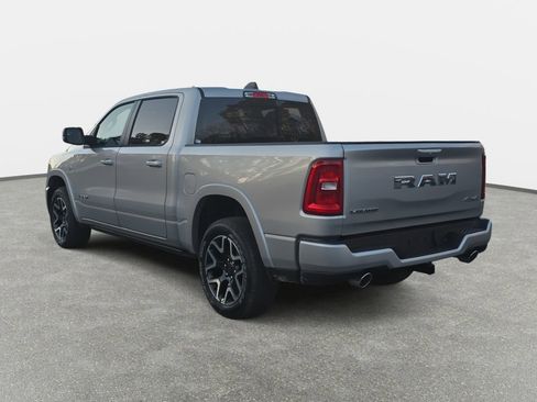 New 2026 RAM 1500 Laramie AWD/4WD image 7