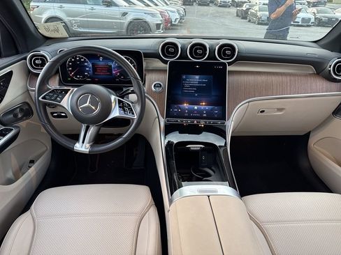 Used 2023 Mercedes-Benz GLC 300 w/ Exclusive Trim Package image 9