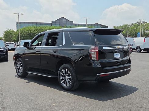 Used 2024 Chevrolet Tahoe LT w/ Luxury Package RWD image 15