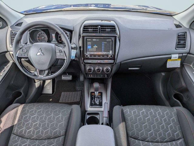 New 2027 Mitsubishi Outlander Sport LE FWD image 13