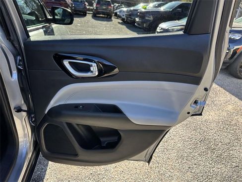 Certified 2023 Jeep Compass Limited image 22